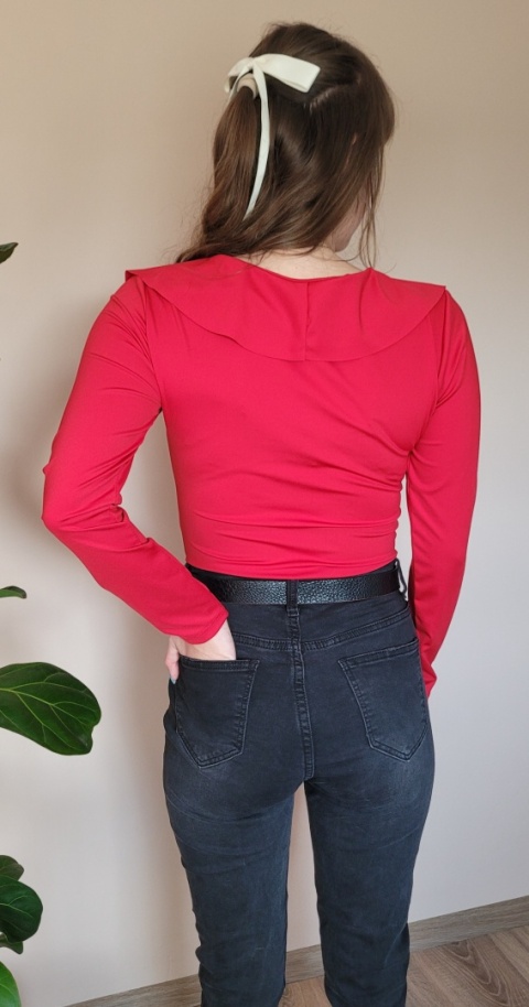 Czerwone Body z Falbaną