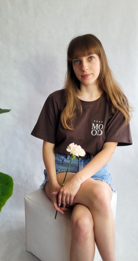 Koszulka T-shirt MOOD Brązowa Koszulka T-shirt MOOD Brązowa